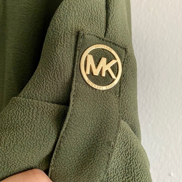 SOLD - Picture 3 of 5